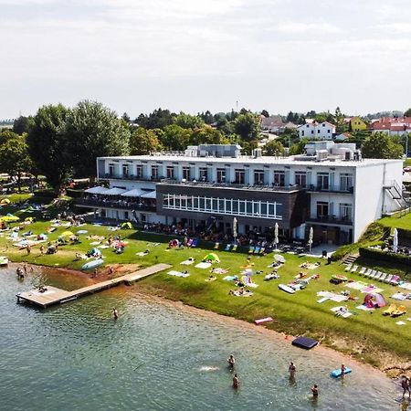 Neufeldersee Hotel & Restaurant Neufeld an der Leitha Exterior foto